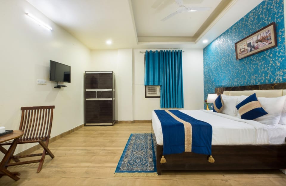 Superior Double Room, City View | Free WiFi