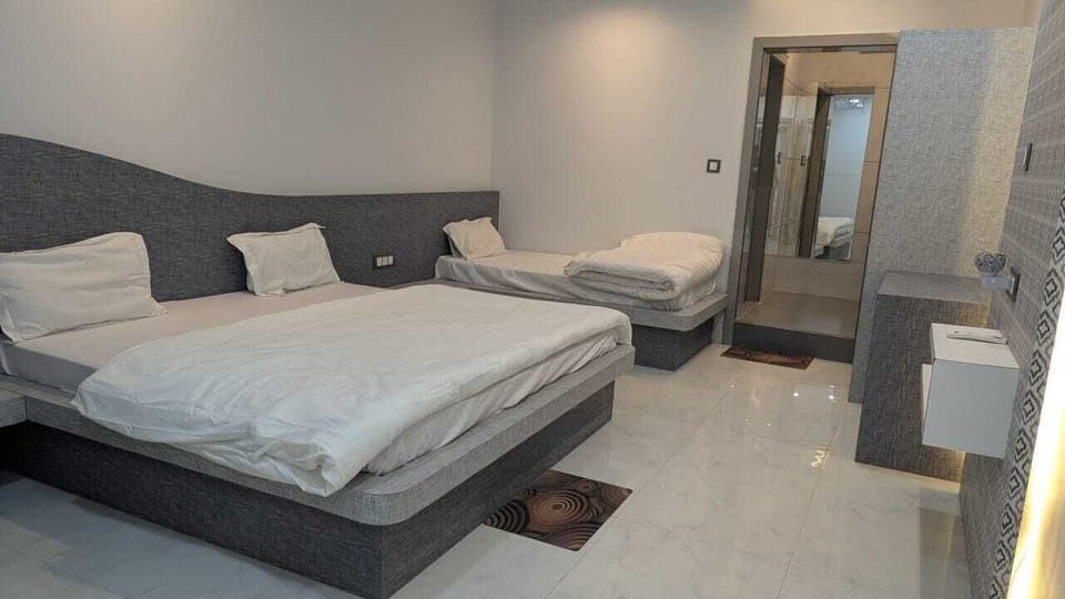 Junior Suite, City View | Free WiFi
