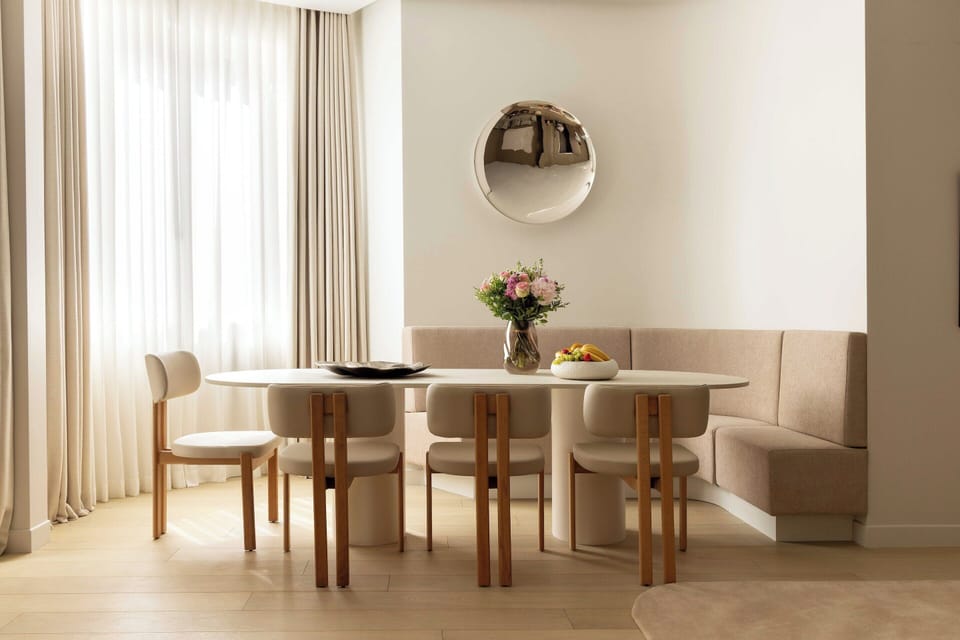 Apartment | Dining