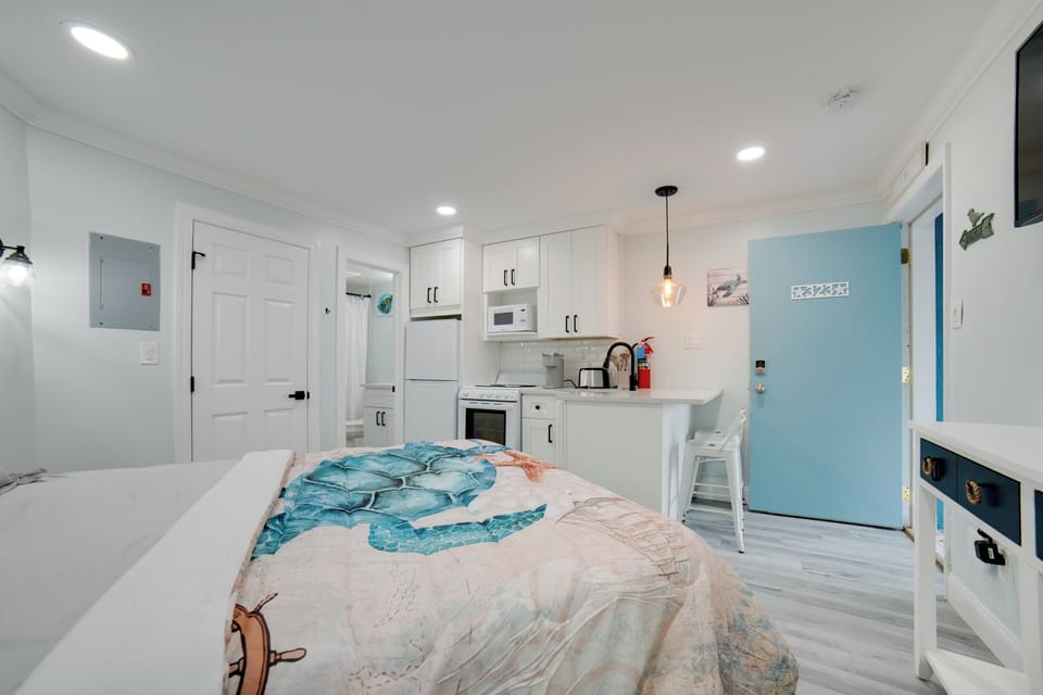 Apartment (0 Bedroom) | Interior