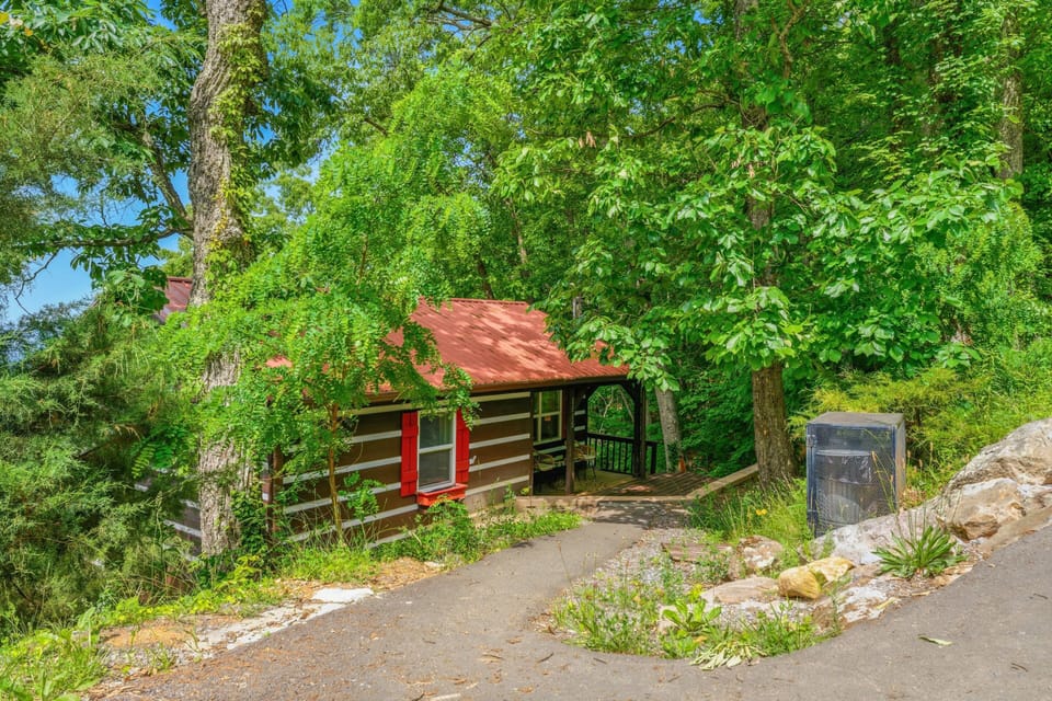 Cabin, 3 Bedrooms | Exterior