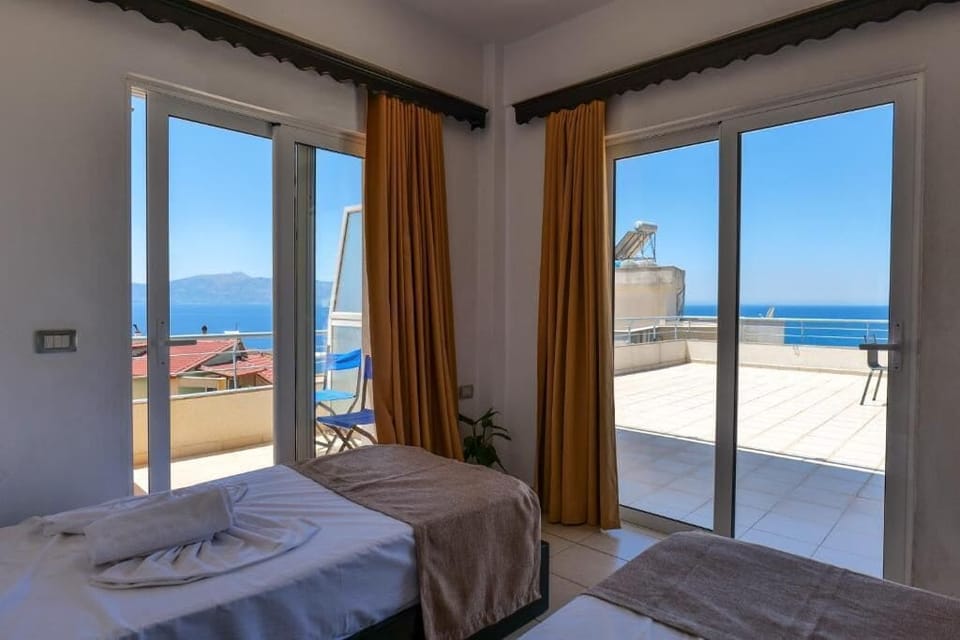 Studio, Balcony, Sea View | Blackout drapes, free WiFi, bed sheets