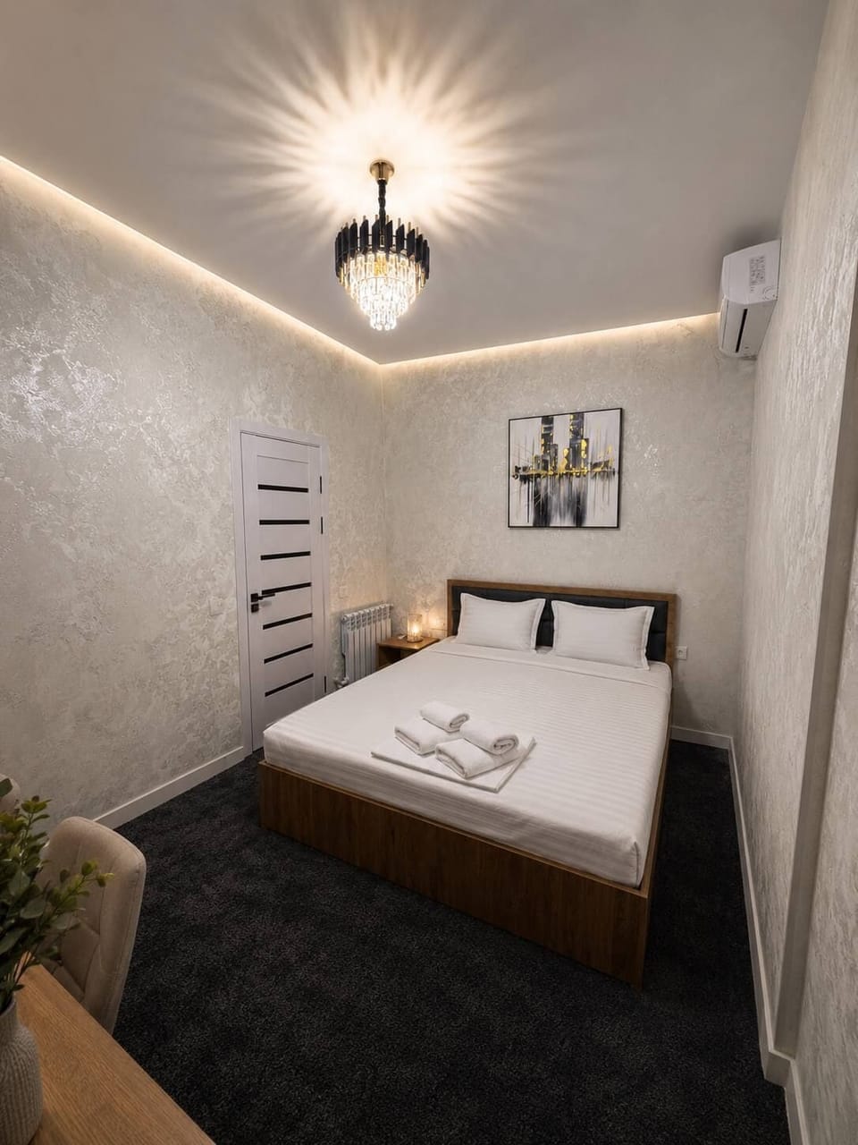 Standard Double Room | Desk, laptop workspace, WiFi (free)