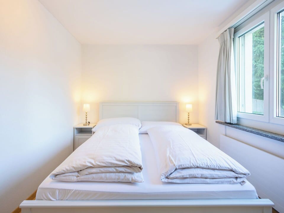Interior Design, Bed, Bedroom, Furniture, Ceiling, Lighting, Room, Bedding, Floor, Bed Sheet