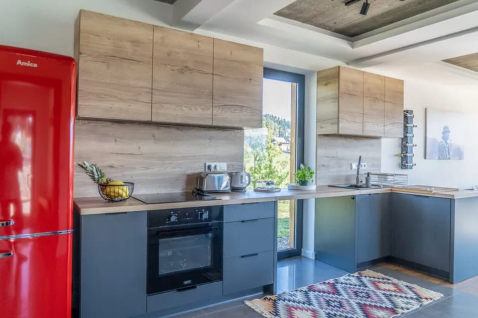 House | Private kitchen | Highchair