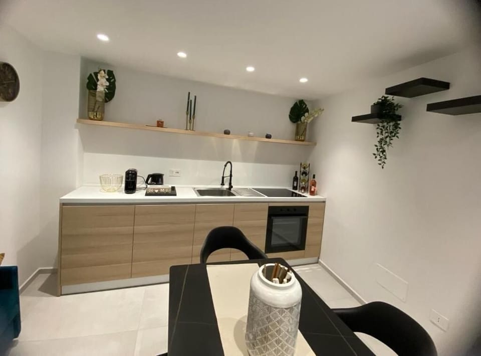 Quadruple Room | Private kitchen