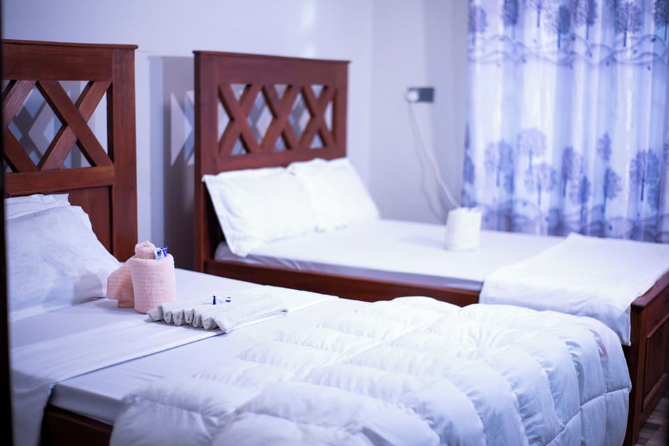 Single Room, Balcony, Mountain View | Laptop workspace, free WiFi