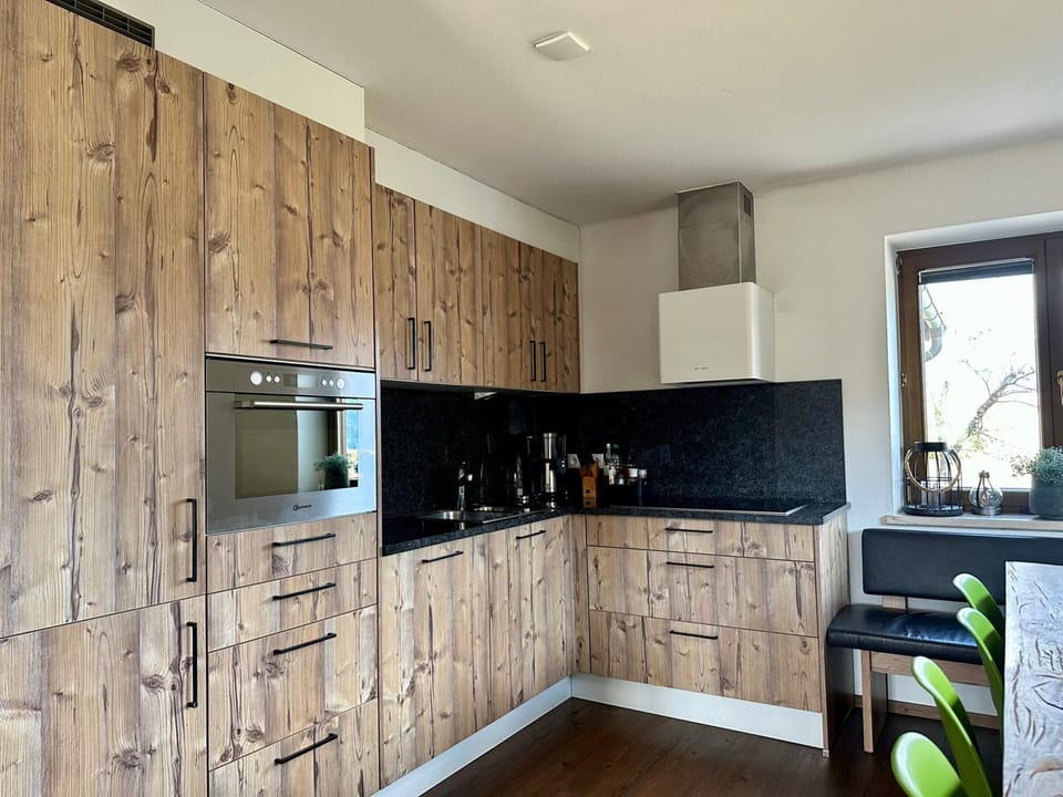 House | Private kitchen | Highchair