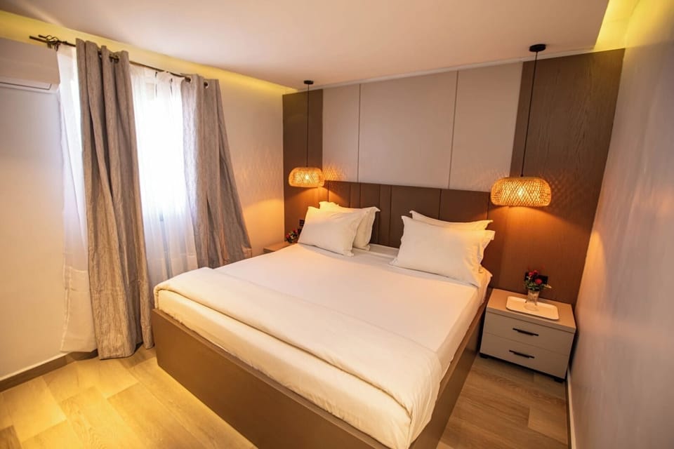Basic Double Room, Balcony | Free WiFi