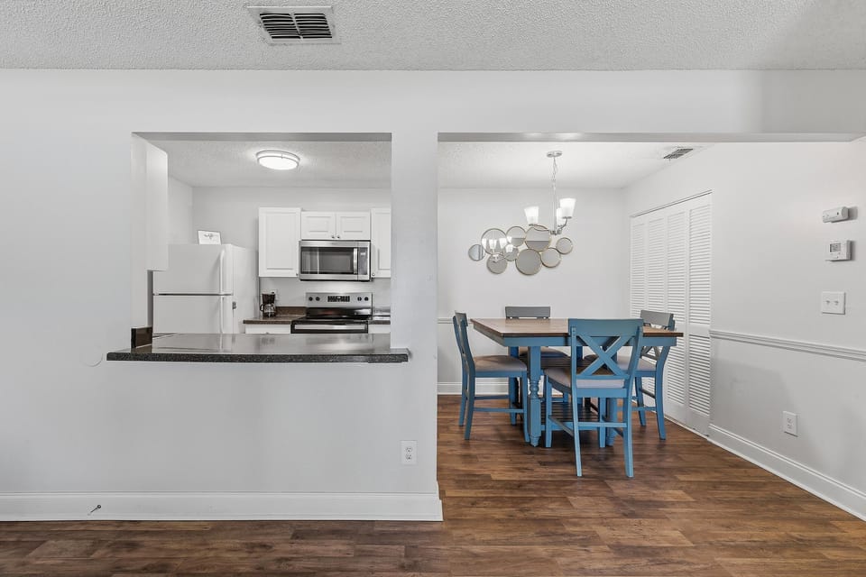 Condo, Multiple Beds (Trailwoods 3302) | Private kitchen
