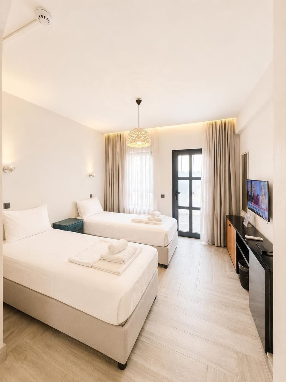 Standard Room | Free WiFi
