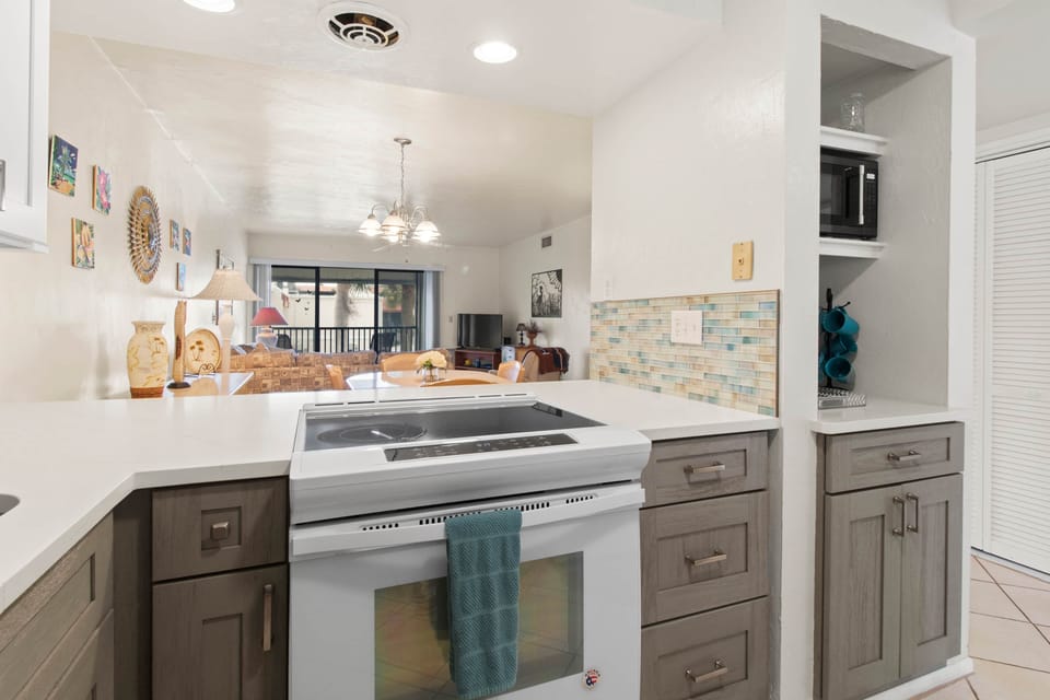 1800 Gulf Drive #225-6