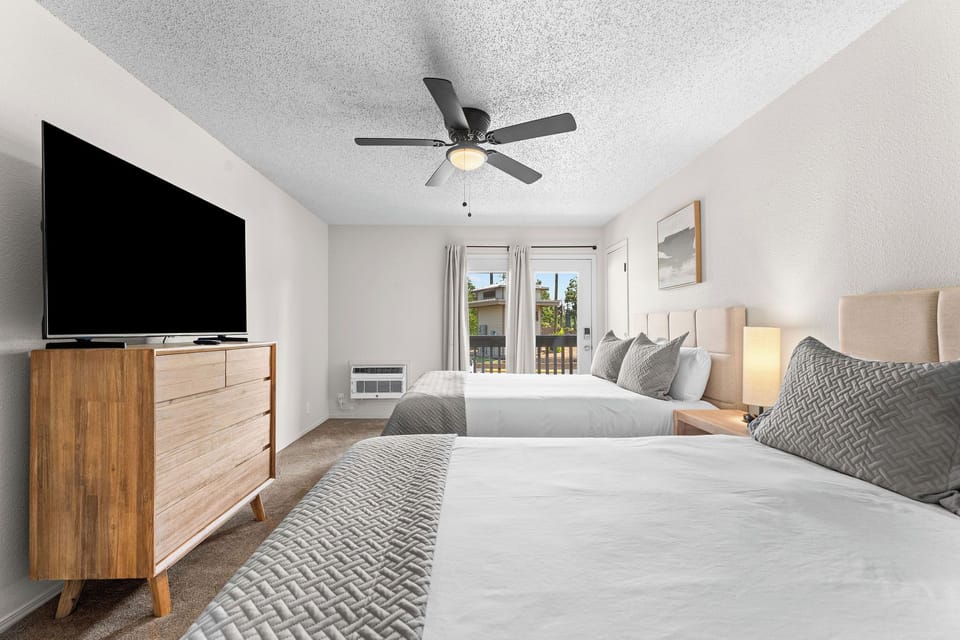 Double Room, 2 Queen Beds | Premium bedding, pillowtop beds, WiFi (free), bed sheets