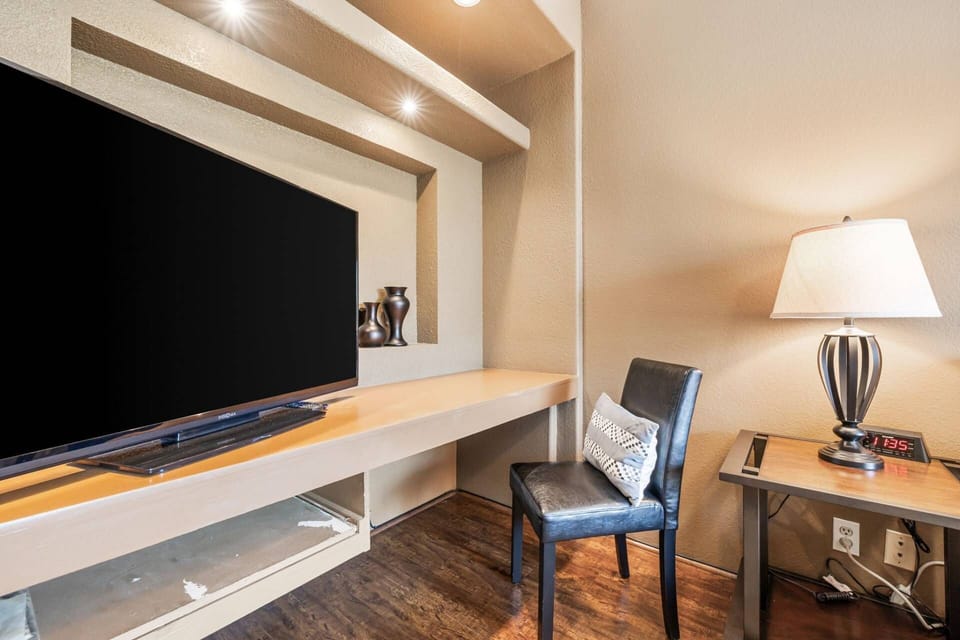 TV and Desk