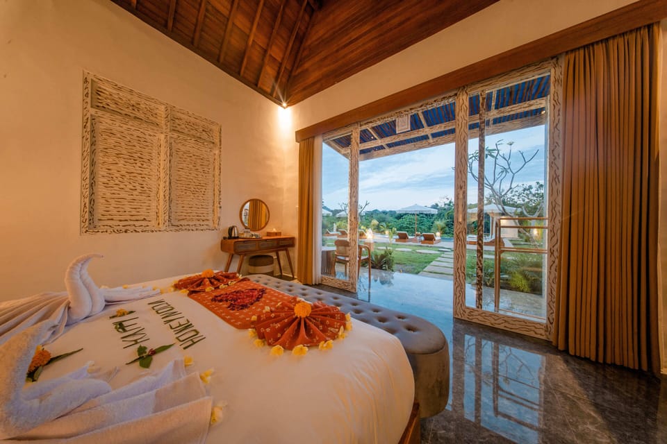 Deluxe Double Room, Pool View | Egyptian cotton sheets, premium bedding, Select Comfort beds, minibar