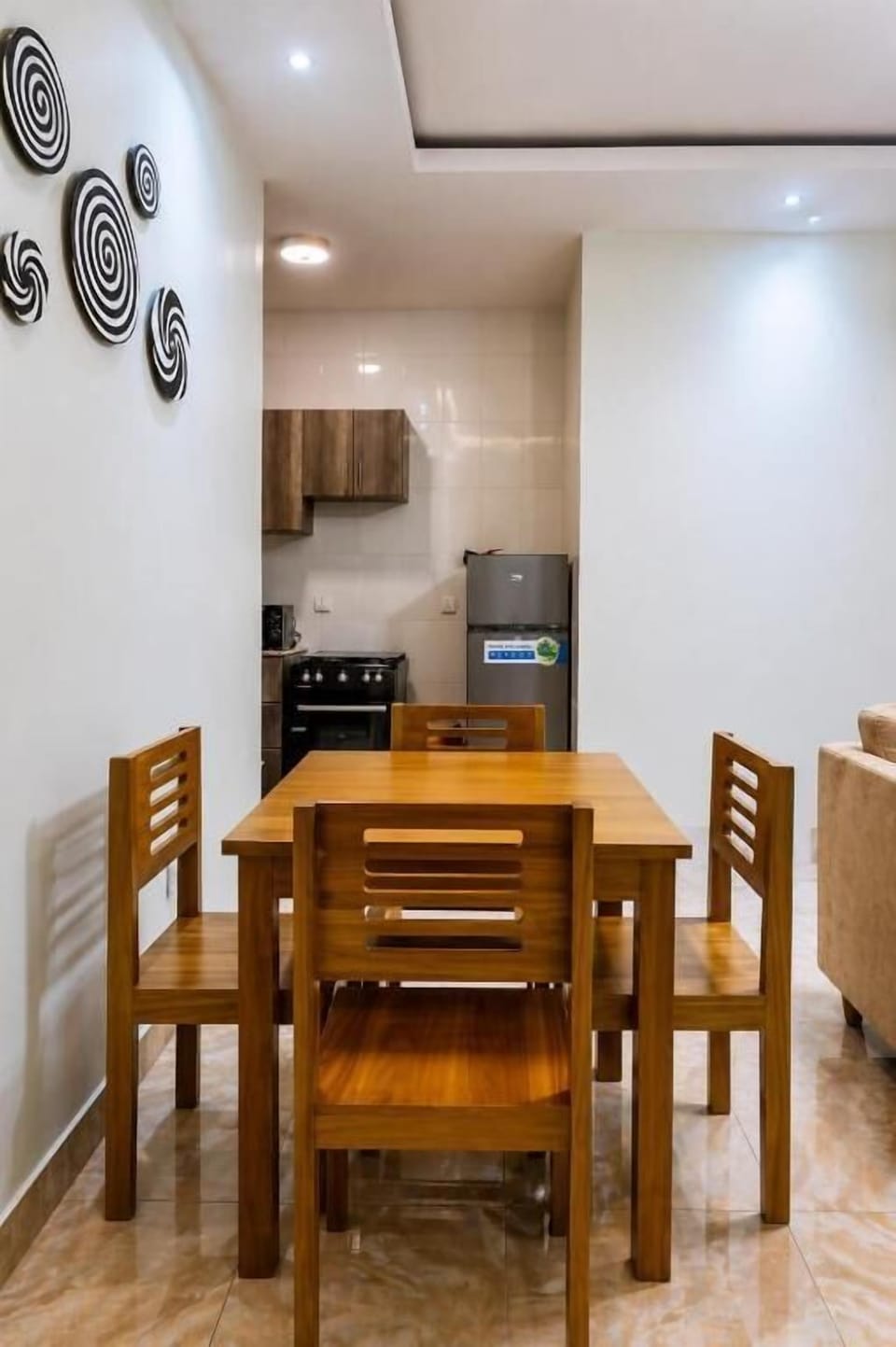 Double Room, Balcony, City View | Dining