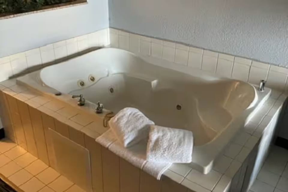 Indulge in a bubbly deep soak for total relaxation.