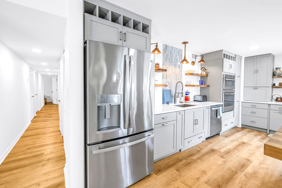 Full kitchen with all major and minor appliances.