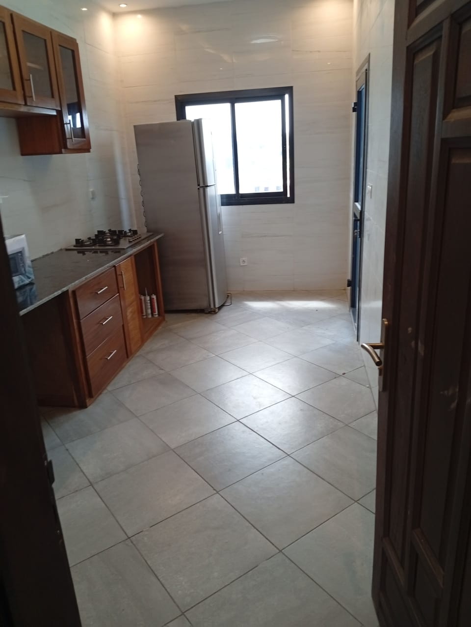 Deluxe Penthouse, 3 Bedrooms, Kitchen, City View | Private kitchen | Full-size fridge, microwave, oven, stovetop