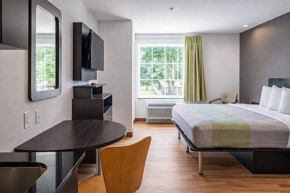 Bedroom. Interior and views may vary based on location and availability.