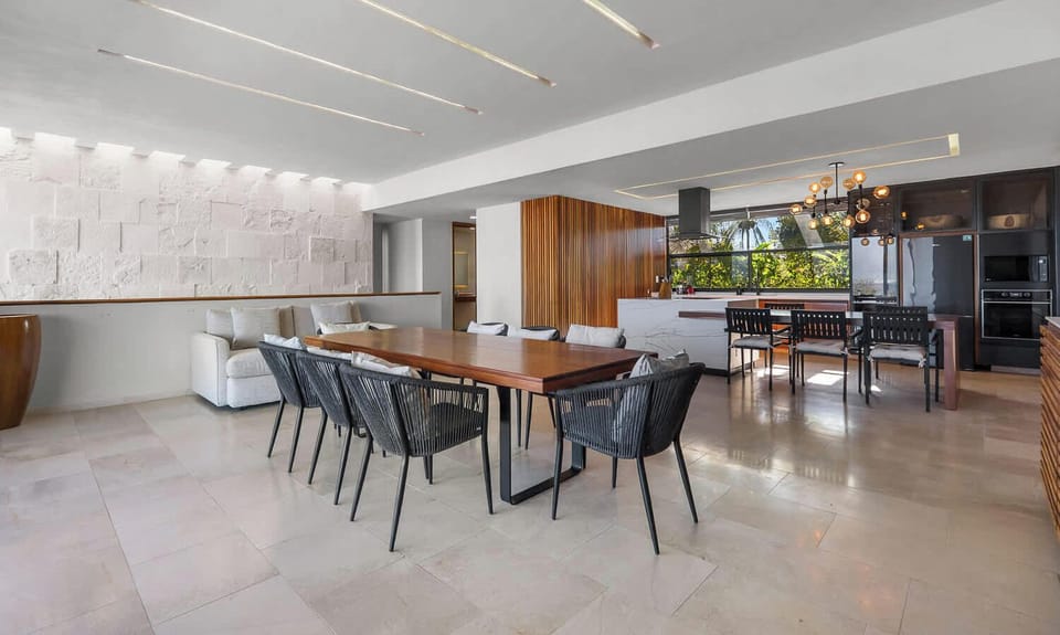 Family Dining Room
