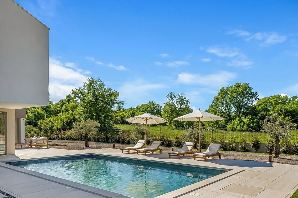 Private Pool