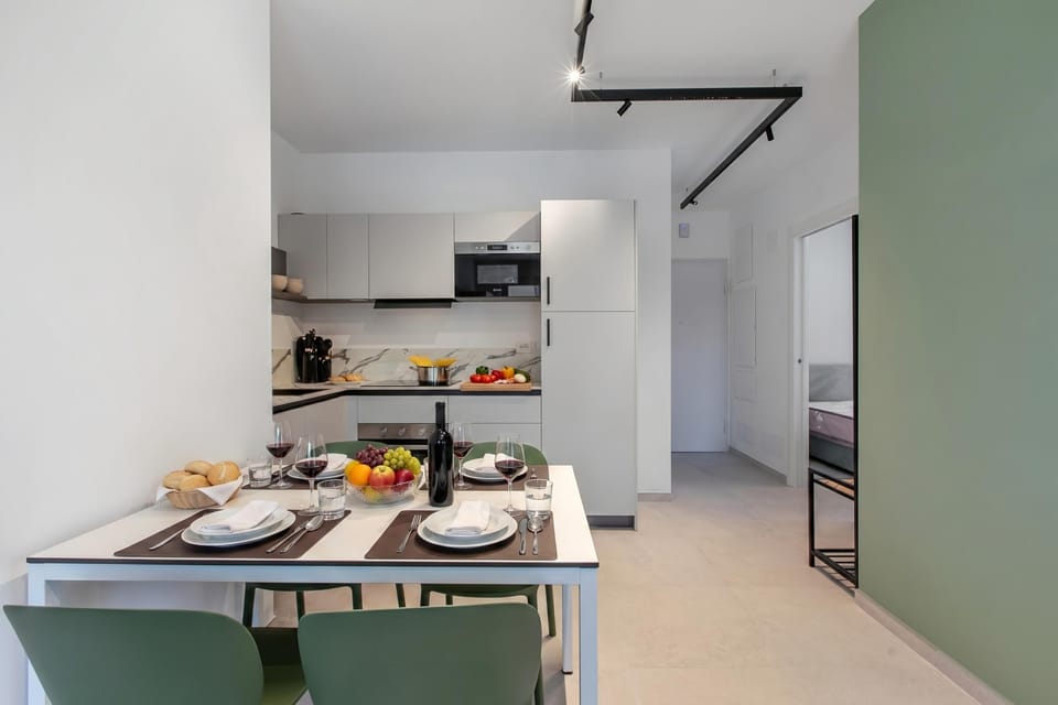 Kitchen and dining area