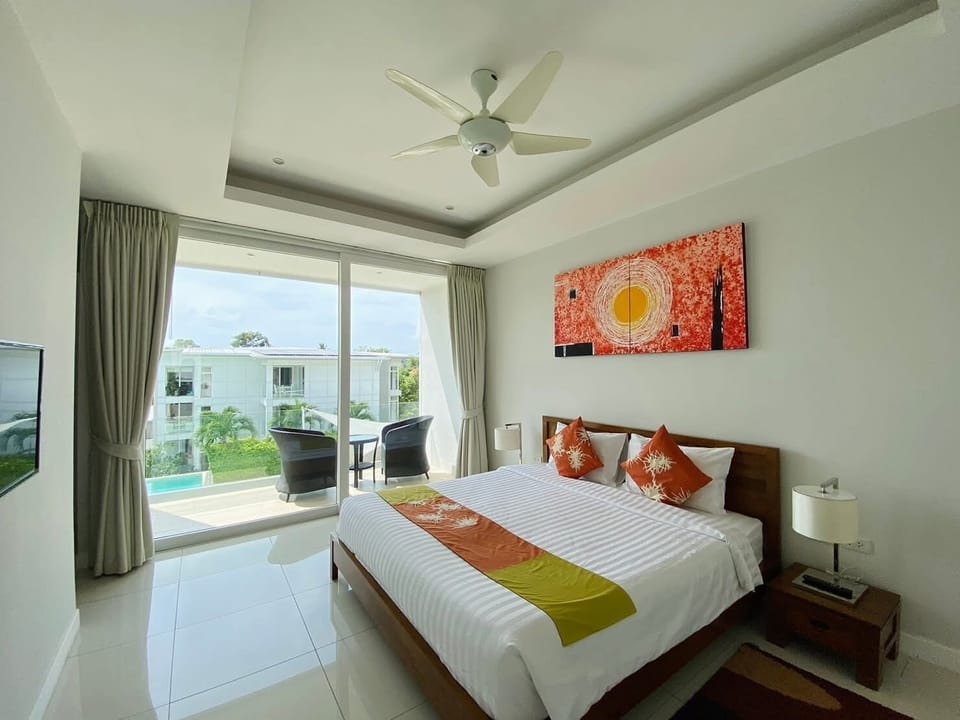Townhome, Balcony, Resort View | In-room safe, iron/ironing board, WiFi (free)