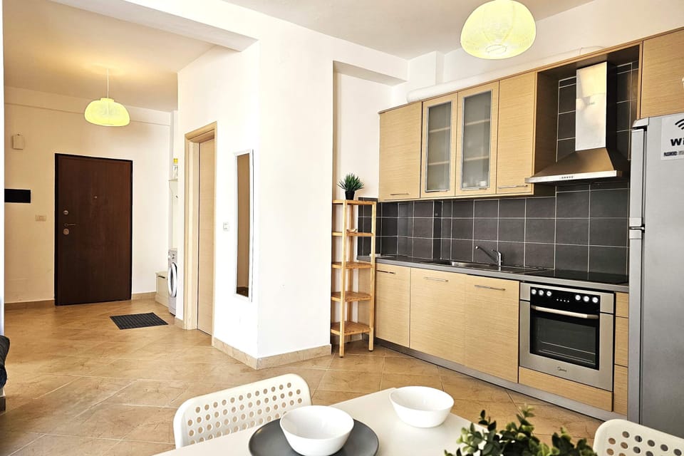 Kitchen and dining area