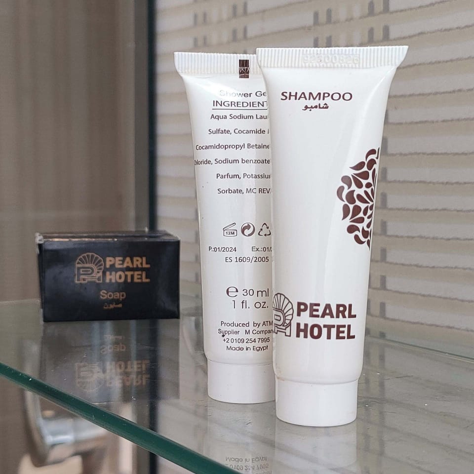 Shower, towels