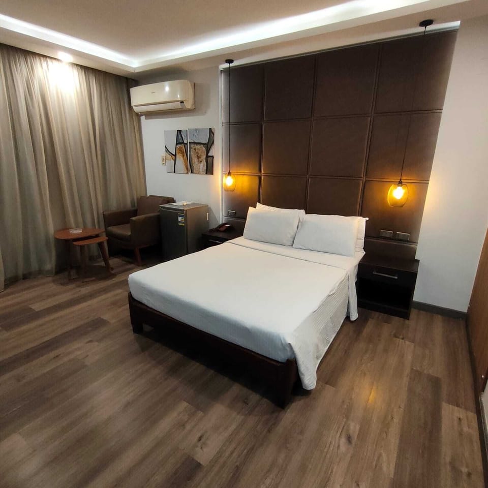 Single Room, 1 Bedroom | Egyptian cotton sheets, premium bedding, pillowtop beds, free WiFi