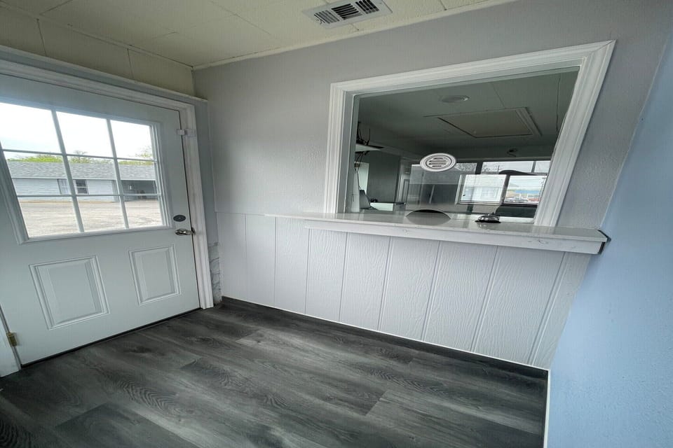 Entrance / Reception