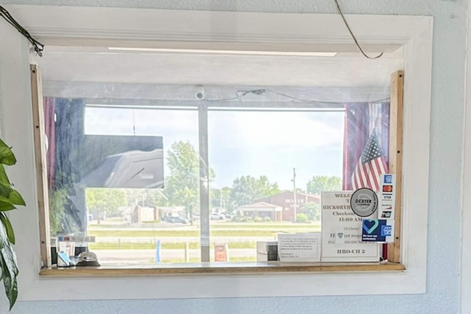 Entrance / Reception