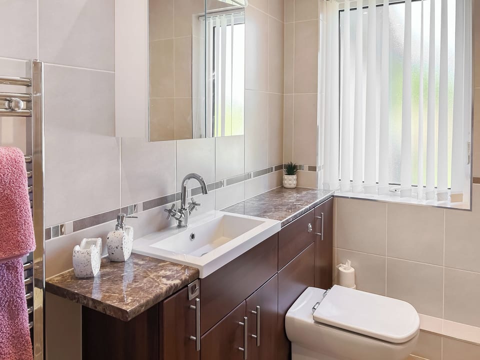 Bathroom | Beech Retreat - Whitriggs Retreats, Ambleside