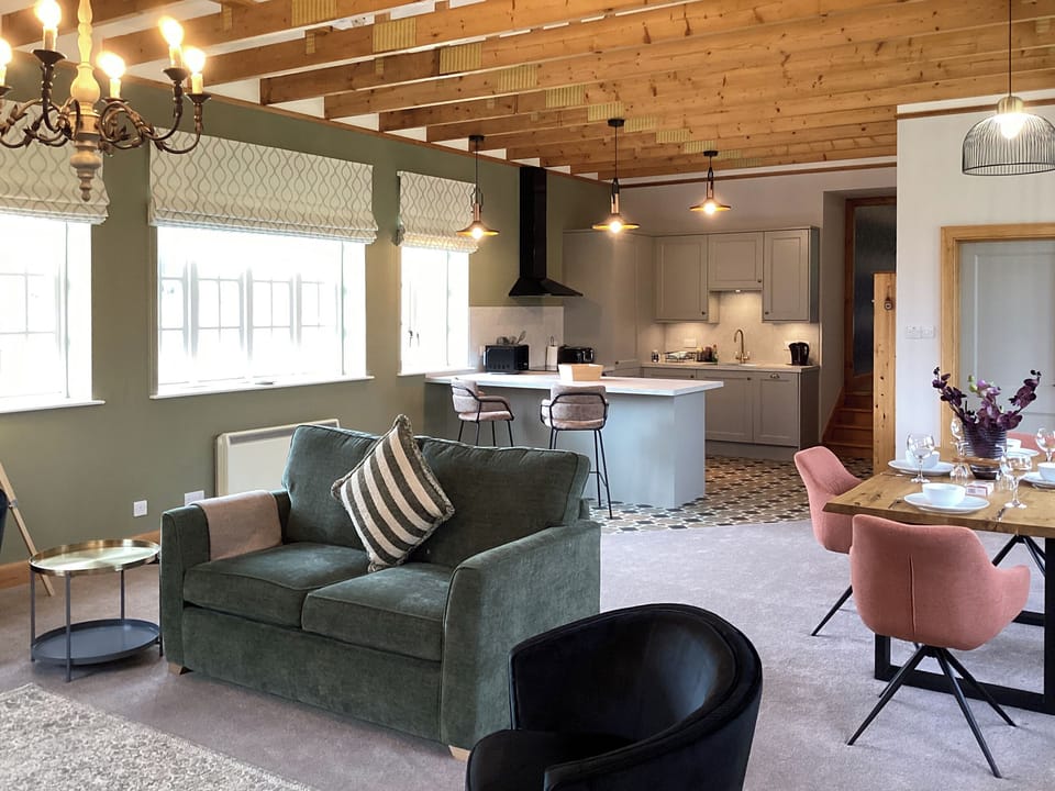 Open plan living space | The Studio Cottage, Rothiemay