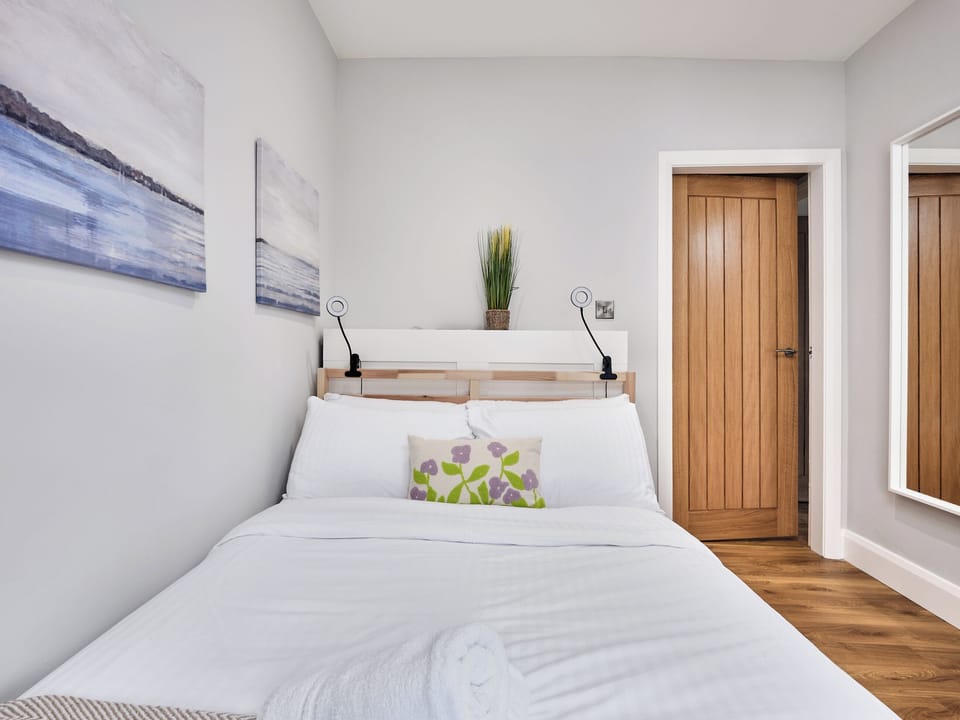 Double bedroom | No.3 Princess Green Apartments - Portrush By The Sea, Portrush