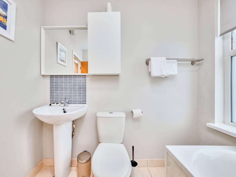 Shower room | No.5 Princess Green Apartments - Portrush By The Sea, Portrush