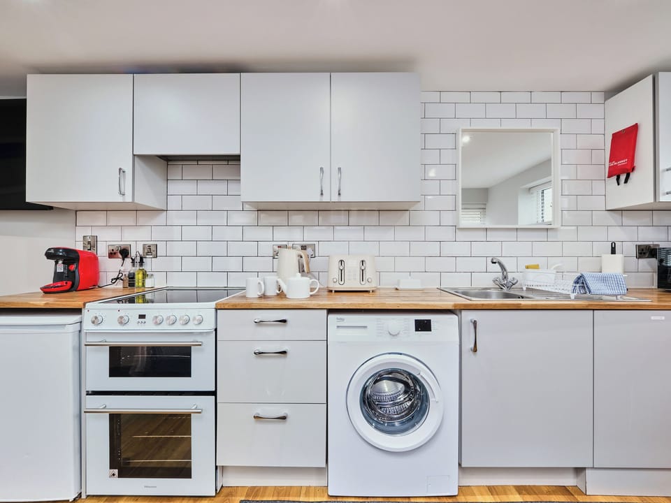 Open plan living space | No.4 Princess Green Apartments - Portrush By The Sea, Portrush