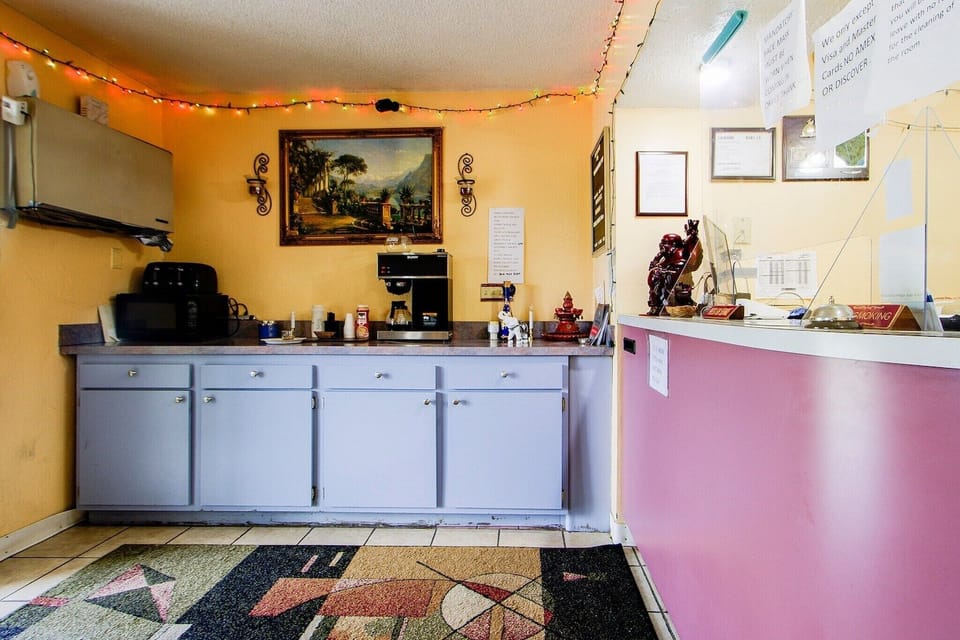 Entrance / Reception