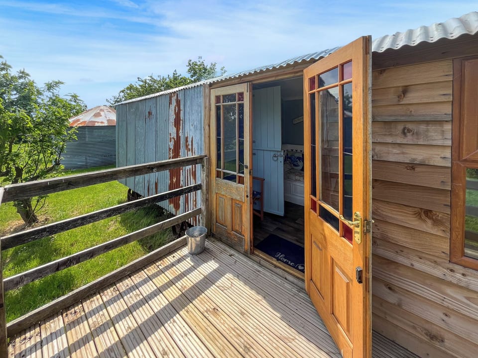 Outdoor | Ewe-Nice - Poplar Farm, Sutton on Sea, near Mablethorpe