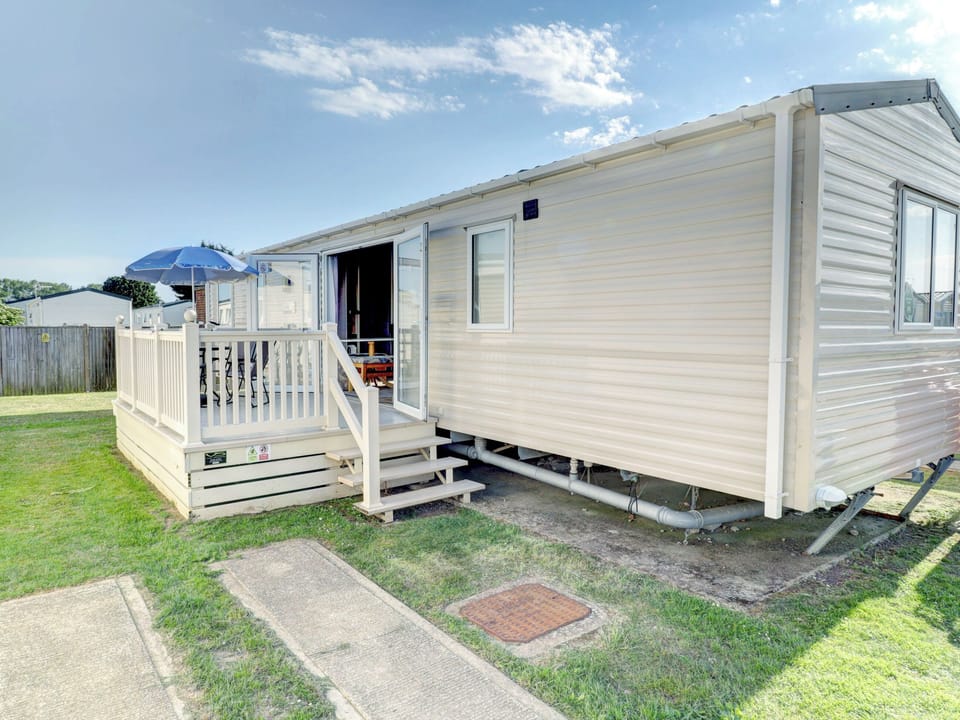 Exterior | Hayling Island Retreat, Hayling Island