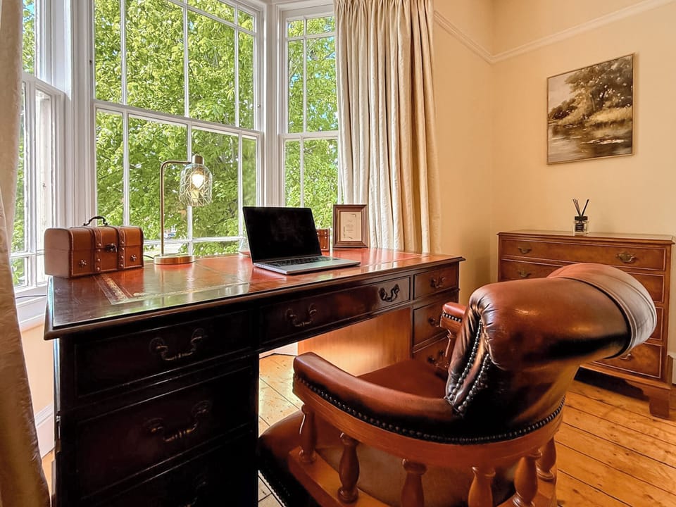 Study | West View, Broughton