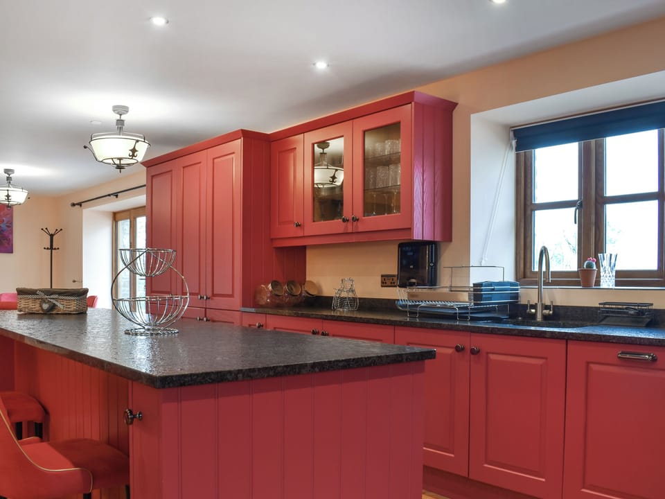 Kitchen | Pabi - Poppy - Nantsidyll Holidays & Spa, Nansidyll