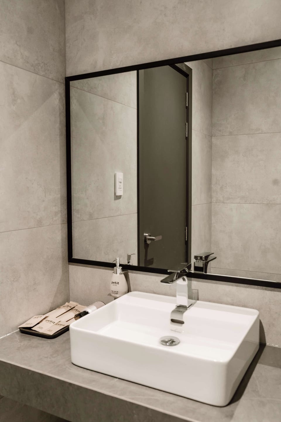 Deluxe Double Room, Balcony, City View | Bathroom | Shower, hair dryer, towels, soap
