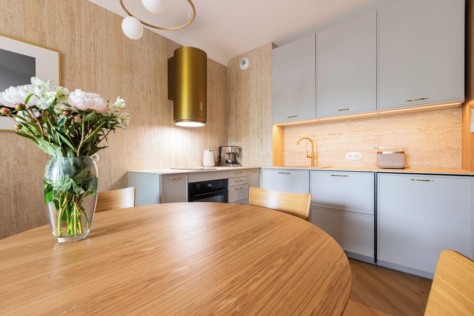 Apartment | Private kitchenette | Coffee/tea maker, electric kettle