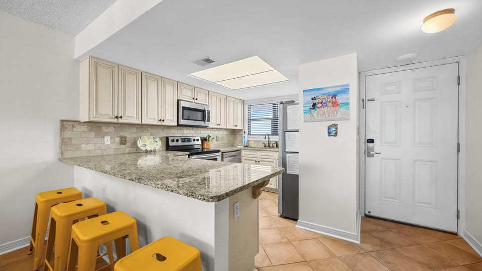 Lei Lani 405T - Fully equipped kitchen