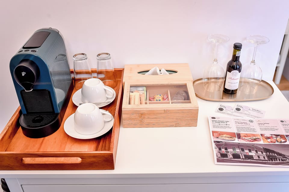 Double Room, Ground Floor | Coffee and/or coffee maker