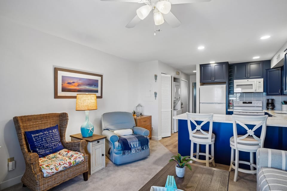 Group,Living Room,
