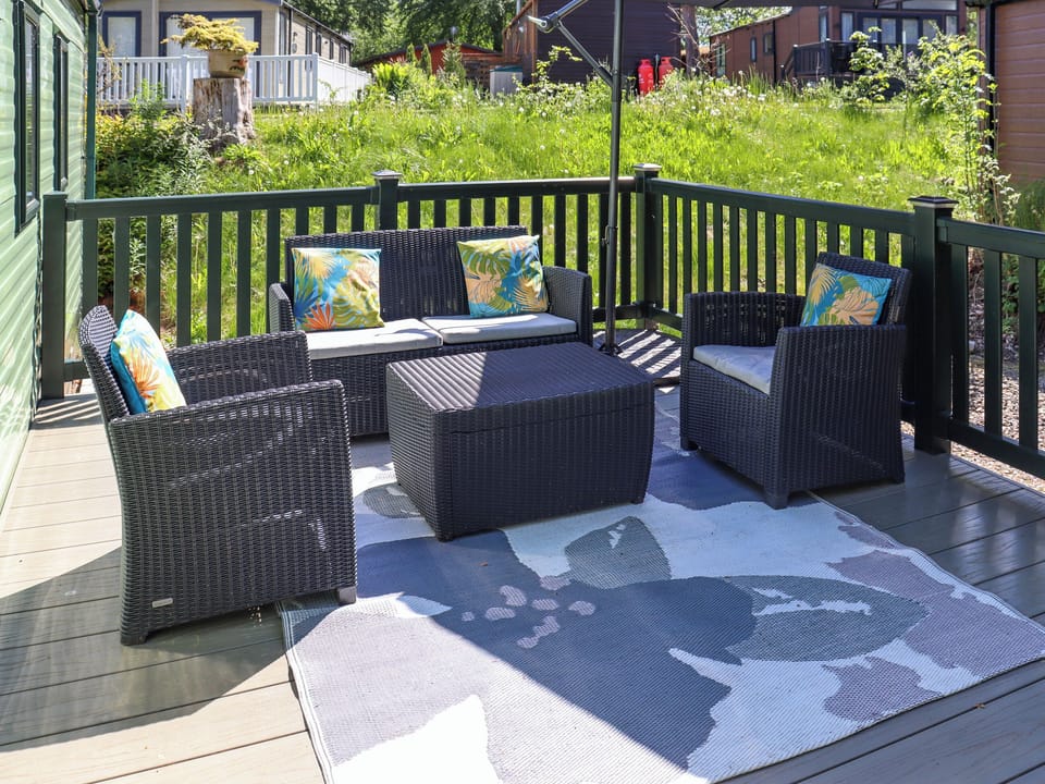 Sitting-out-area | Maggie&rsquo;s Place, Dunkeld