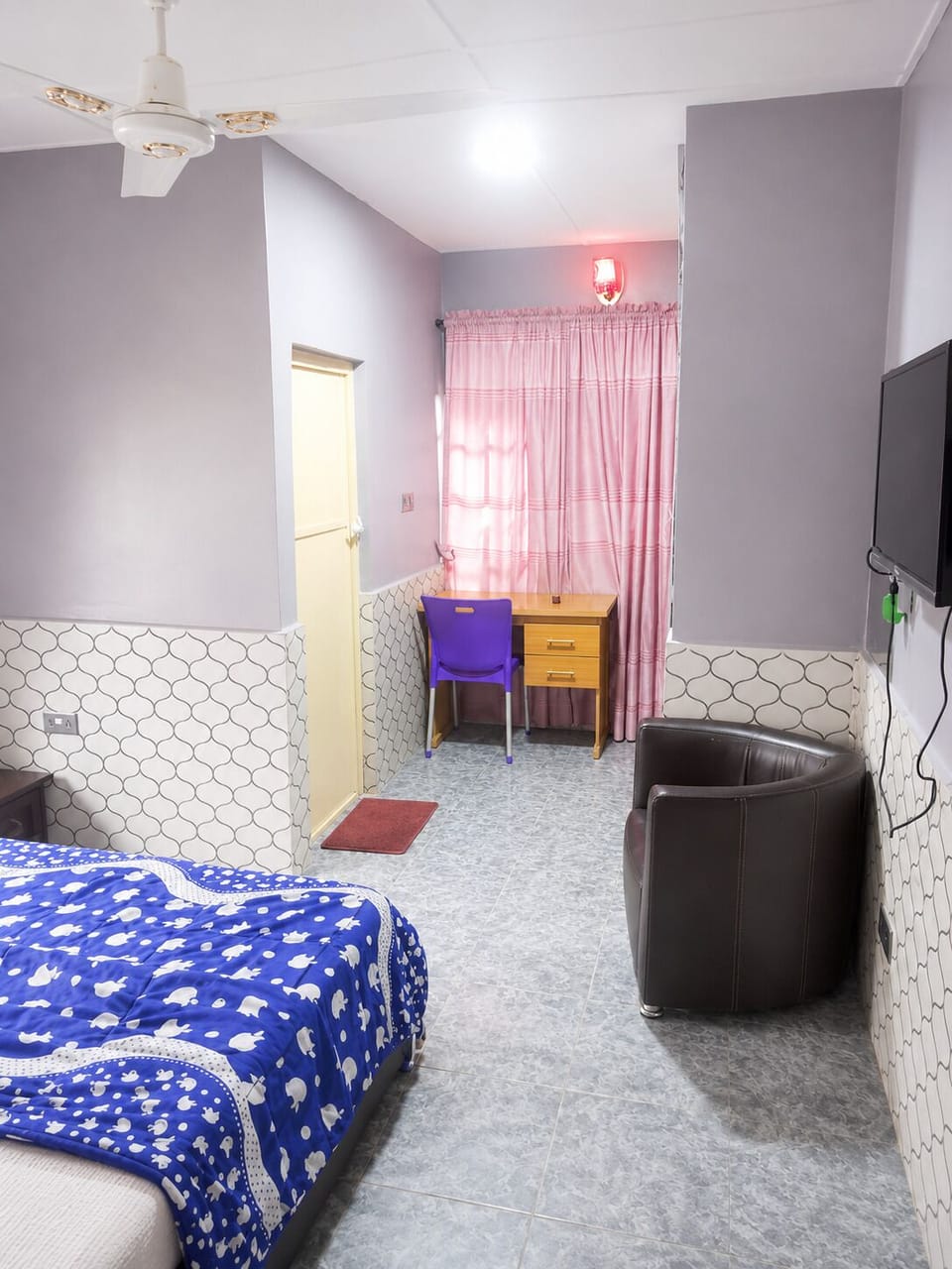 Deluxe Double Room, City View | Desk, laptop workspace, free WiFi